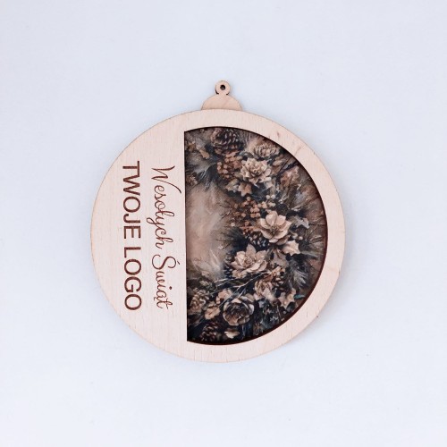 Drewniana bombka na choinkę z logo. Świąteczna ozdoba personalizowana