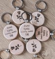 Drewniany brelok personalizowany