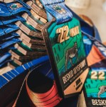 Drewniany medal ze sklejki PERSONALIZOWANY KOLOROWY zdobiony