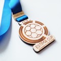 Drewniany medal ze sklejki. Wooden Way